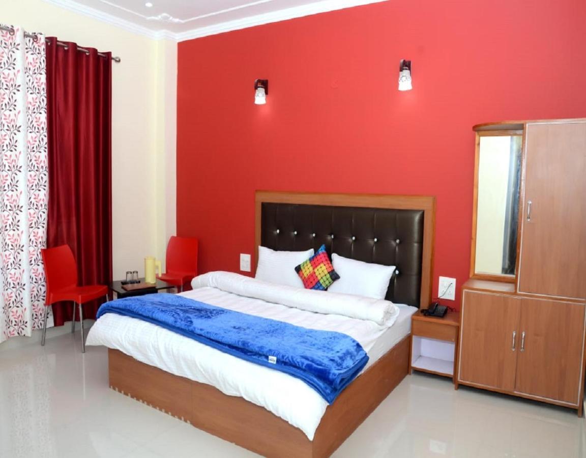 Stayapart - Hotel Bagsu Sarovar Dharamshala Ngoại thất bức ảnh