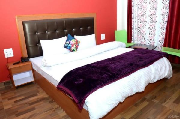 Stayapart - Hotel Bagsu Sarovar Dharamshala Ngoại thất bức ảnh